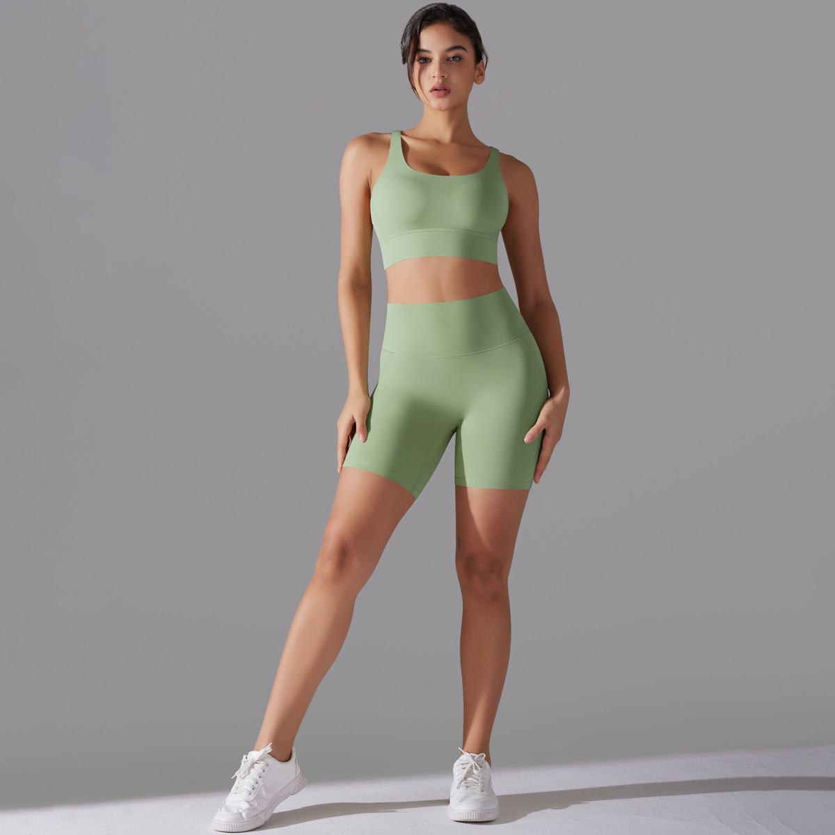 Cross-Back Three-Quarter Yoga Set — product detail