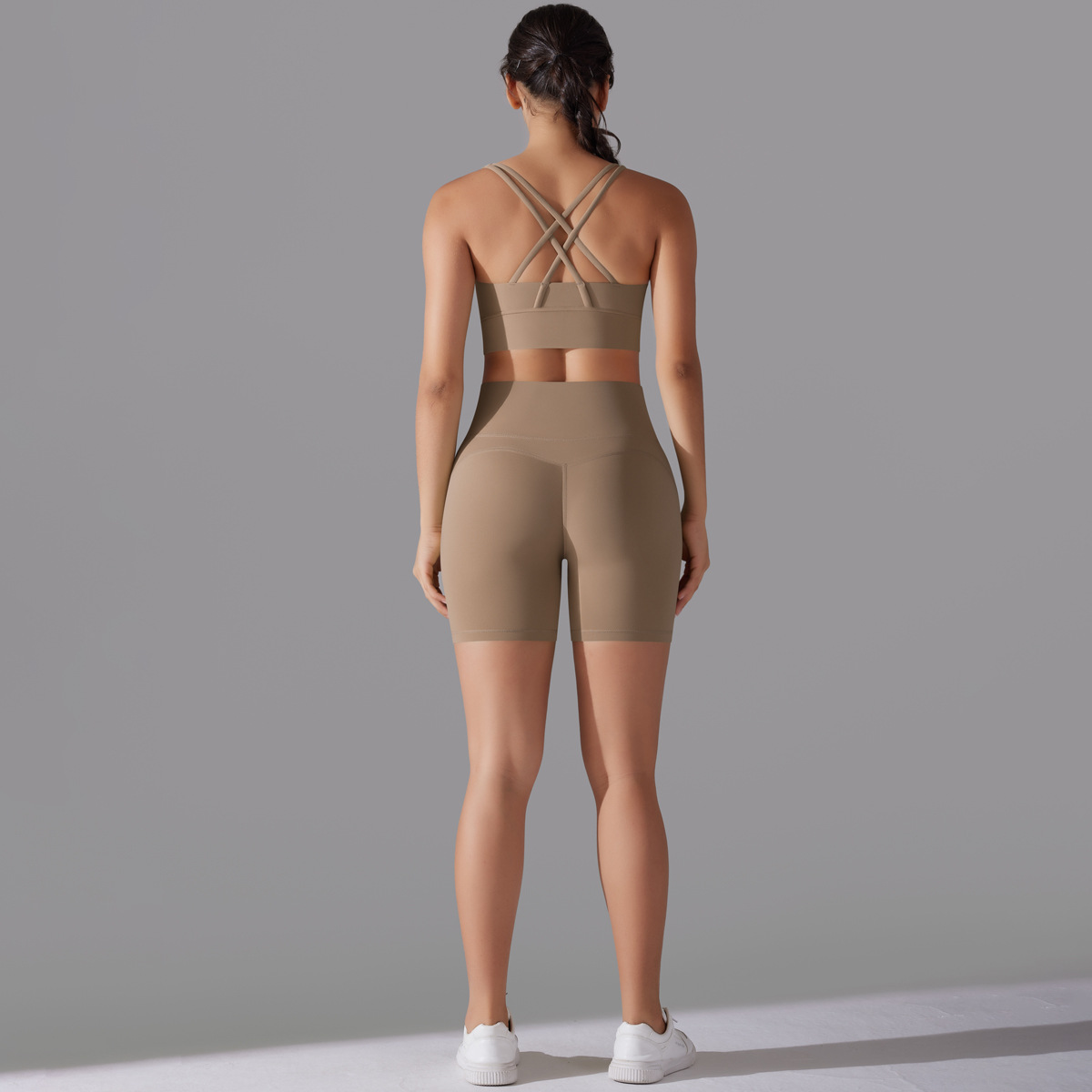 Cross-Back Three-Quarter Yoga Set — product detail