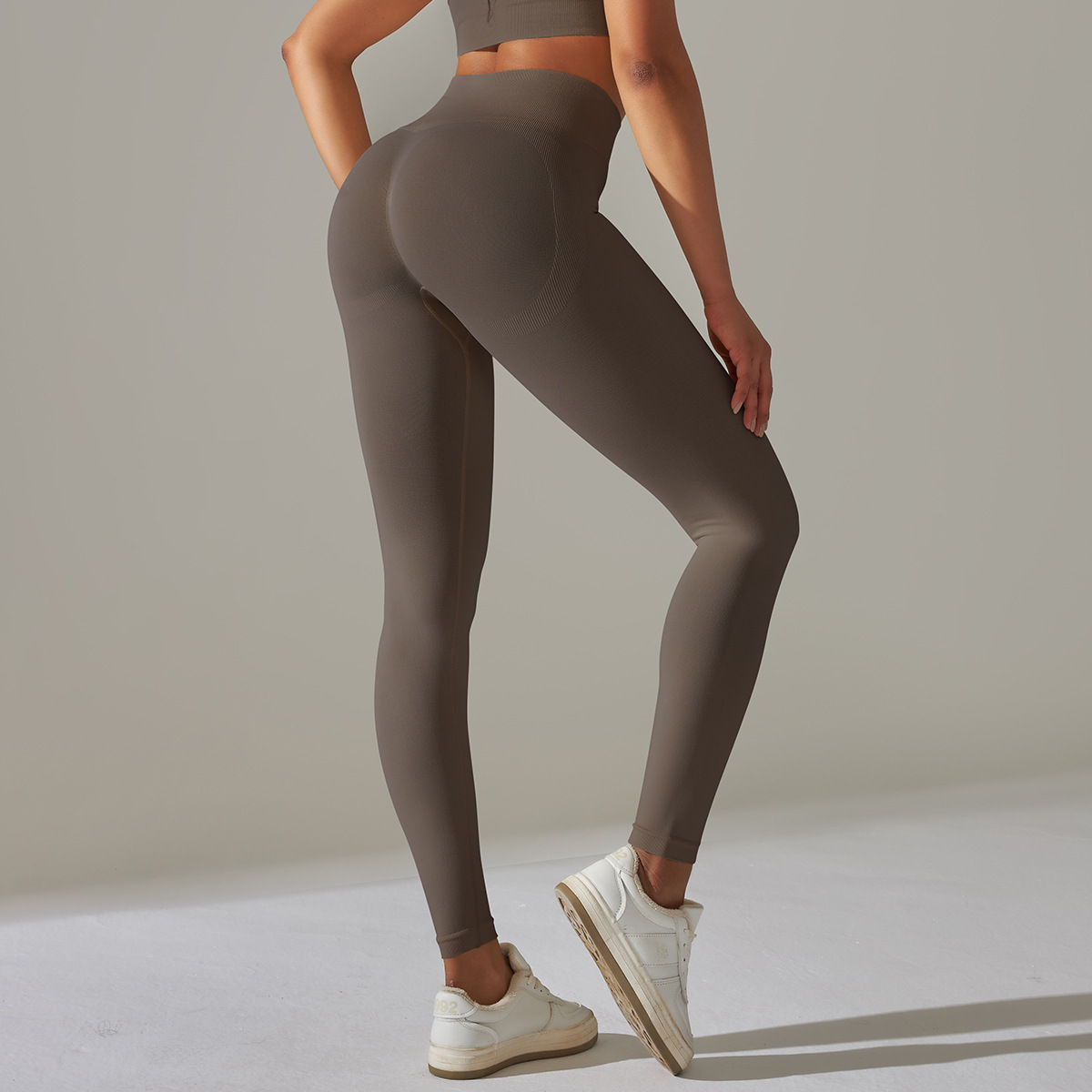 Everyday Stretch Leggings — product view