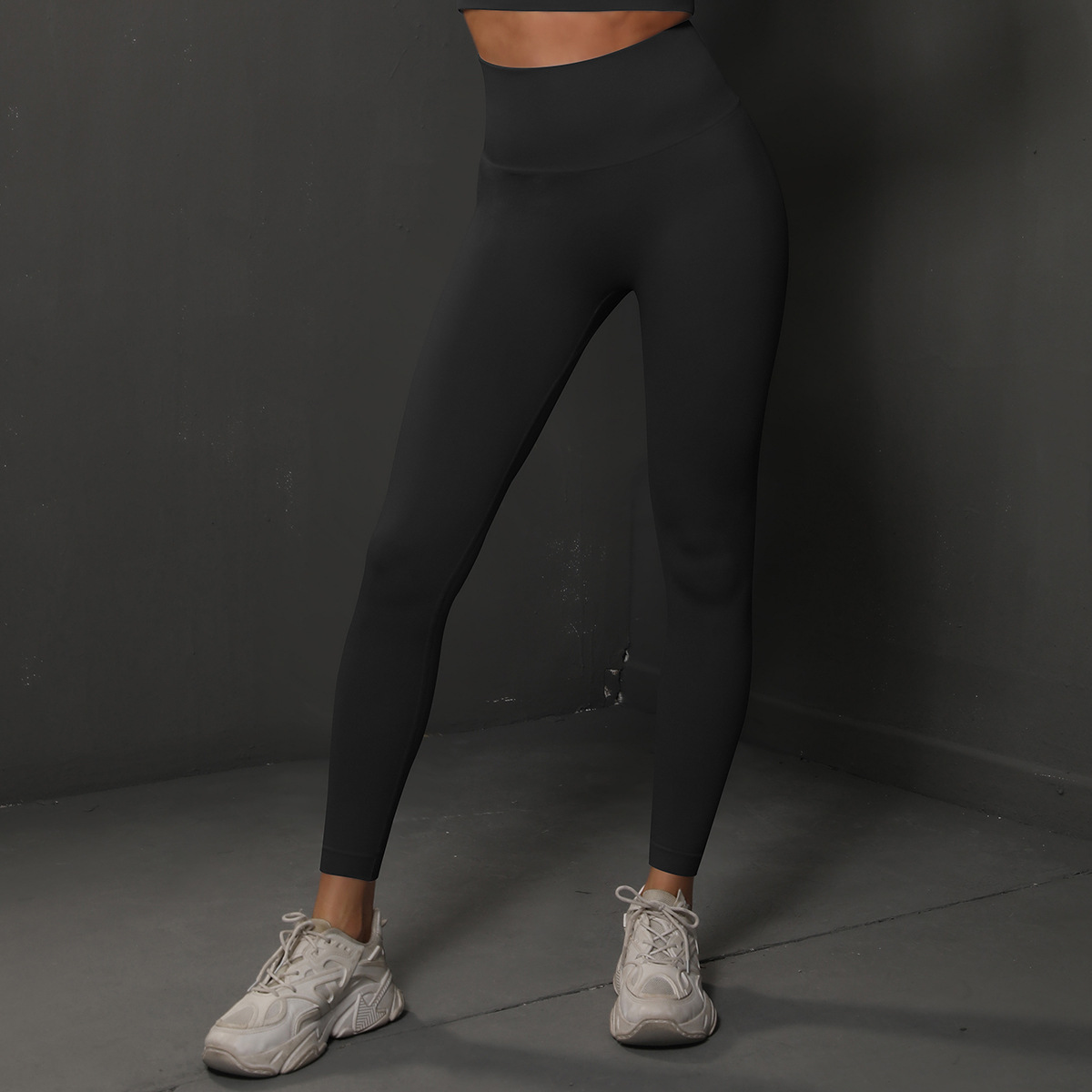 Seamless High-Waist Leggings — product detail