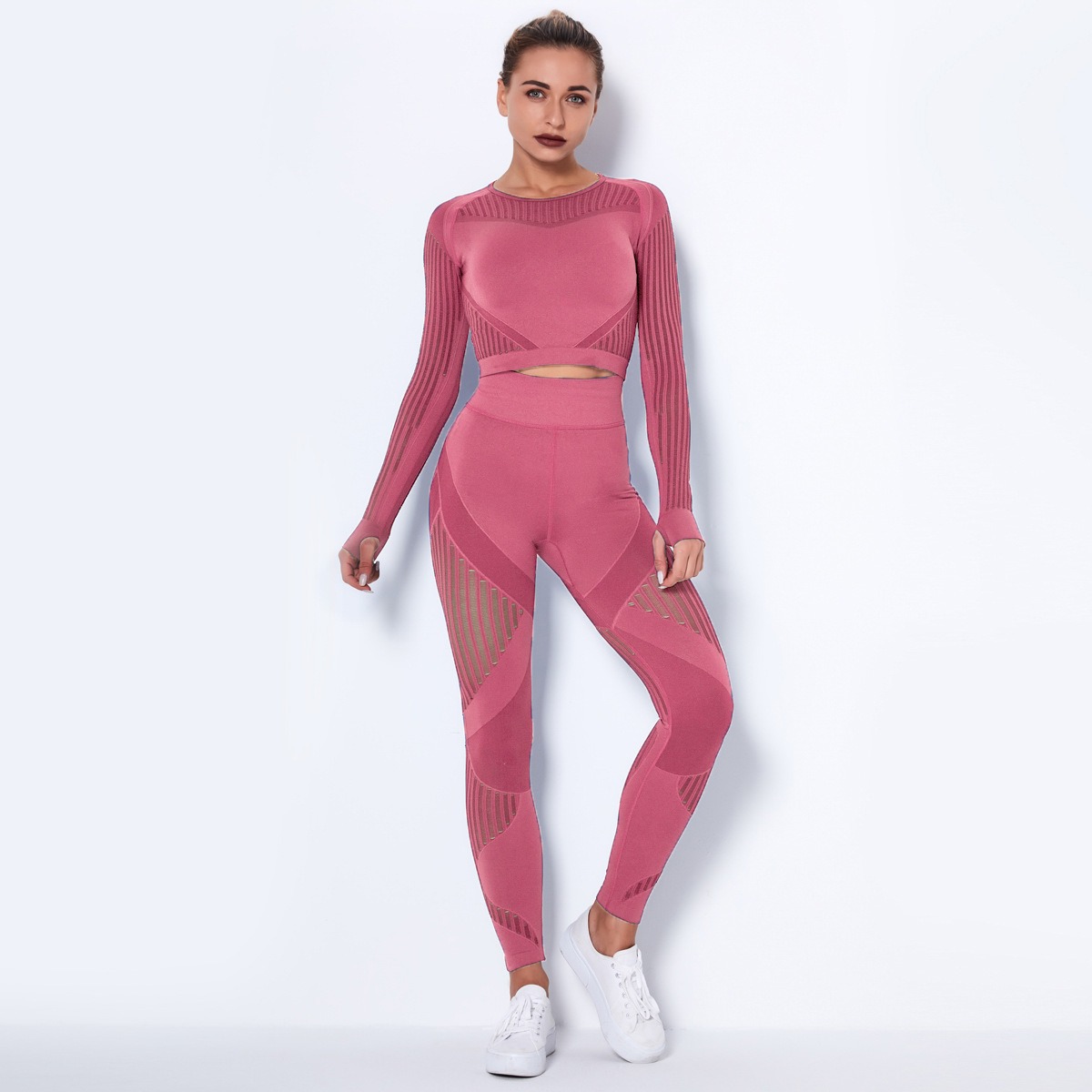 Long-Sleeve Cutout Yoga Set — product detail