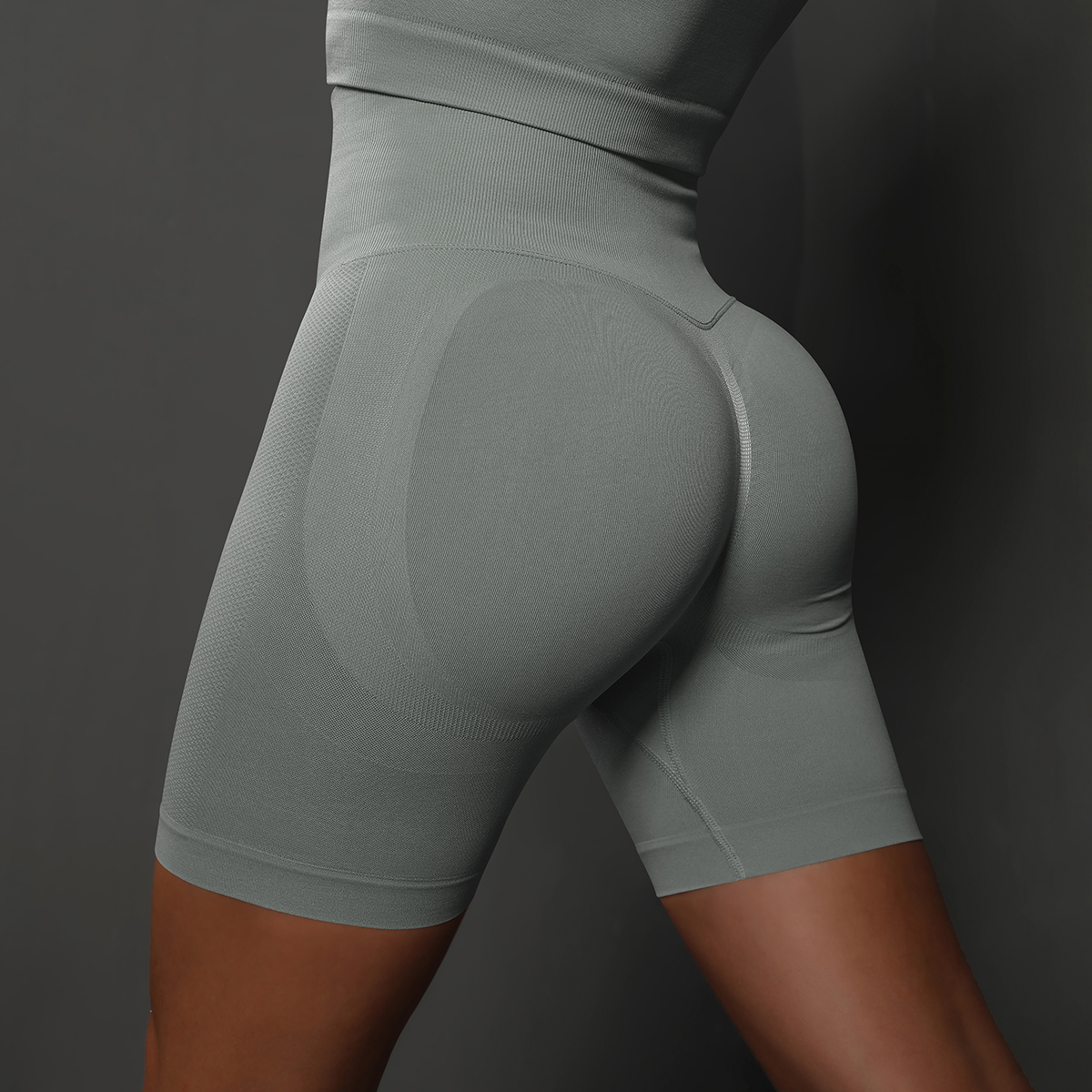 Seamless High-Waist Yoga Shorts — product detail