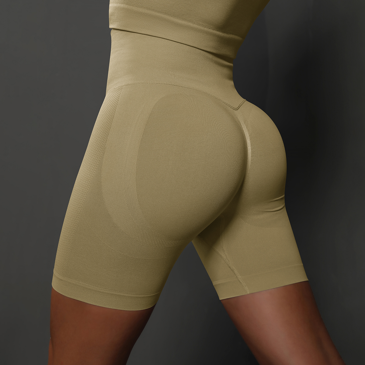 Seamless High-Waist Yoga Shorts — product detail