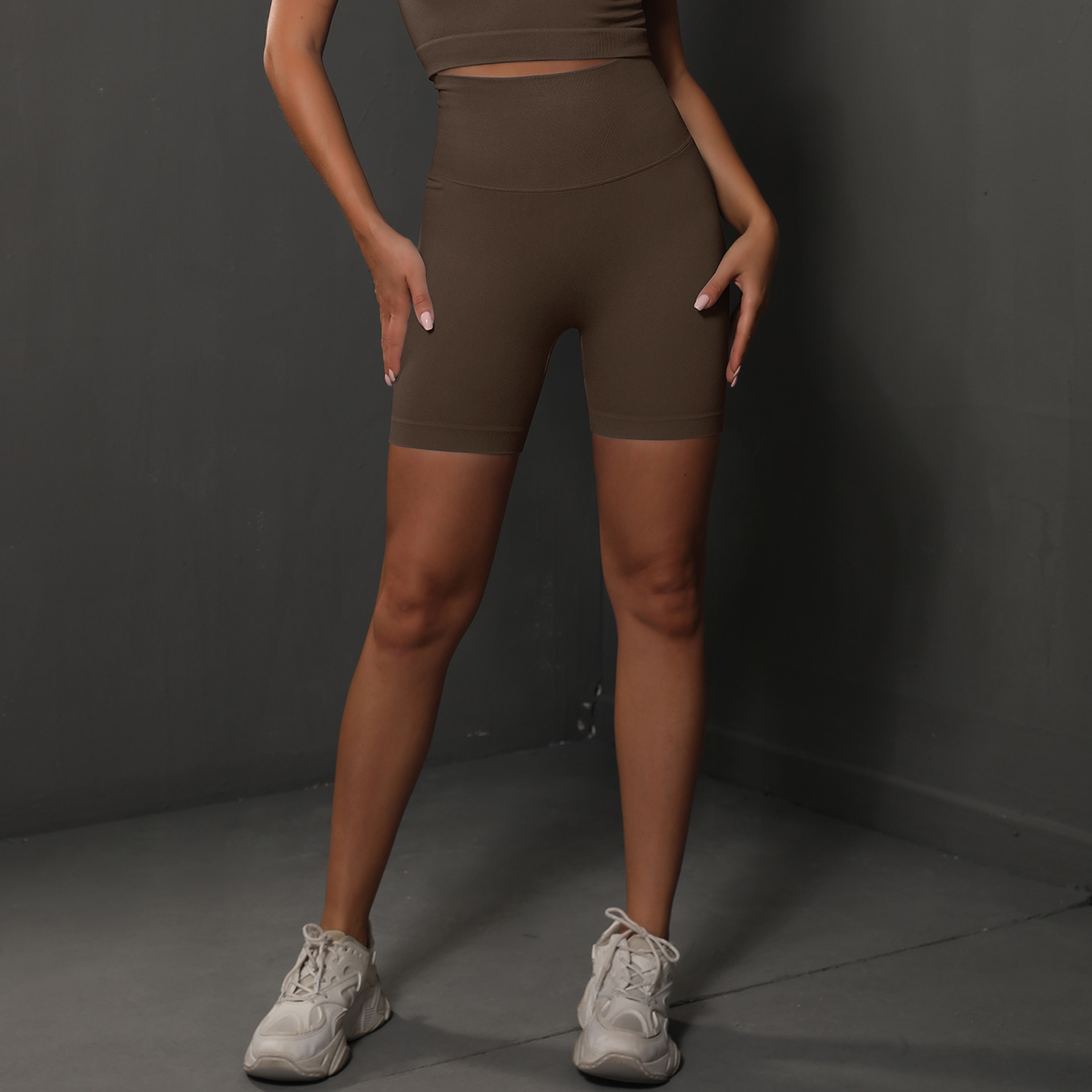Seamless High-Waist Yoga Shorts — product detail