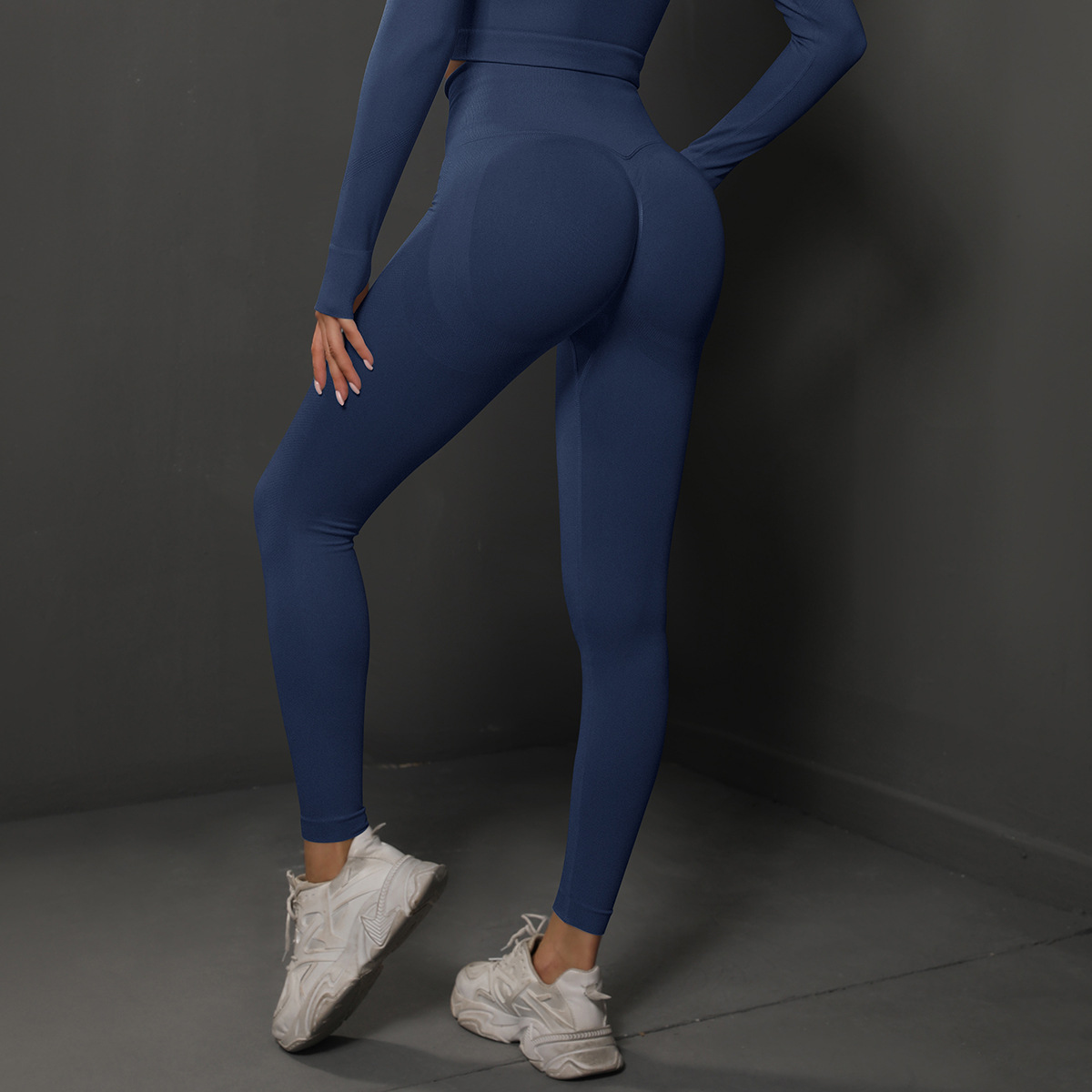 Seamless High-Waist Leggings — product detail